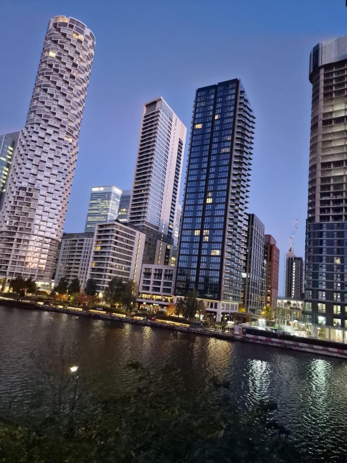 Canary Wharf View Apartments Londra Dış mekan fotoğraf