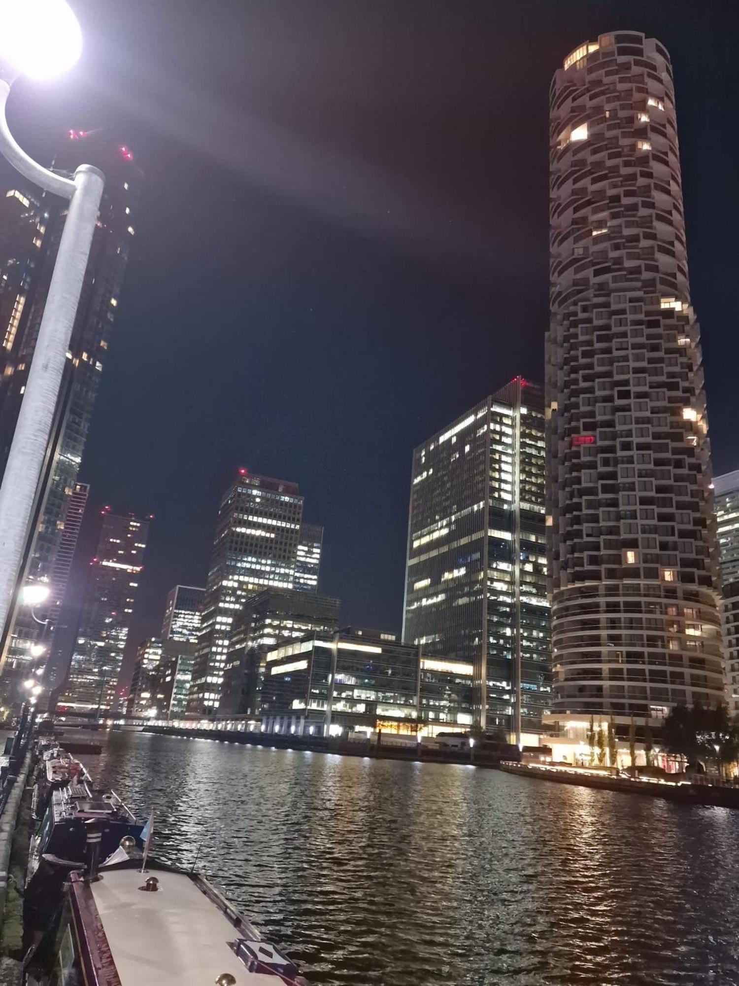 Canary Wharf View Apartments Londra Dış mekan fotoğraf